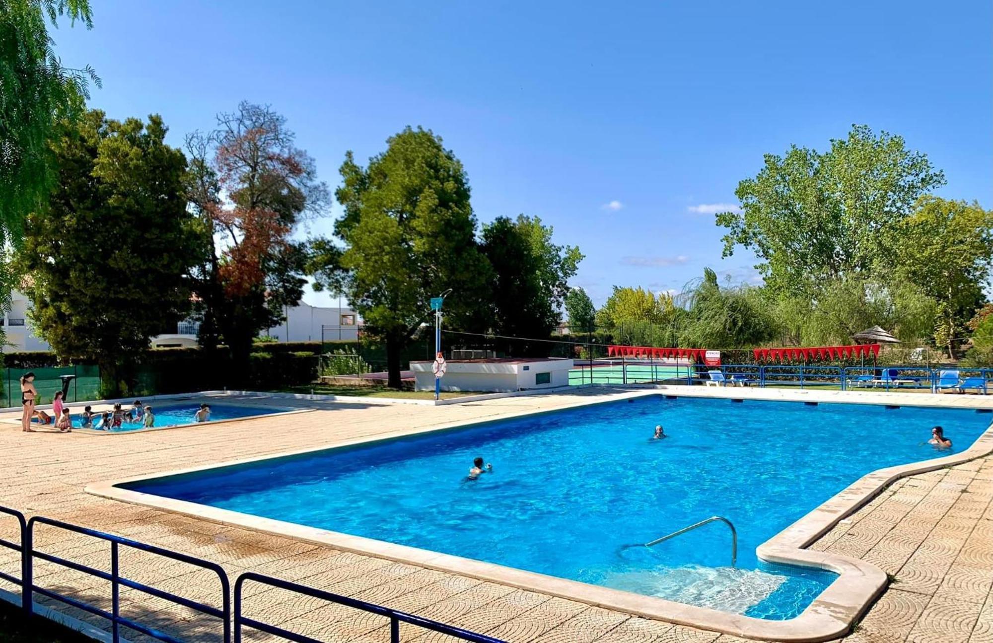 Parque De Campismo Orbitur Evora Hotel ภายนอก รูปภาพ